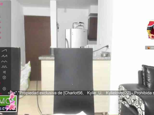 kylieloved22 webcam