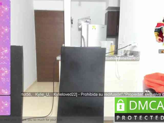 kylieloved22 webcam