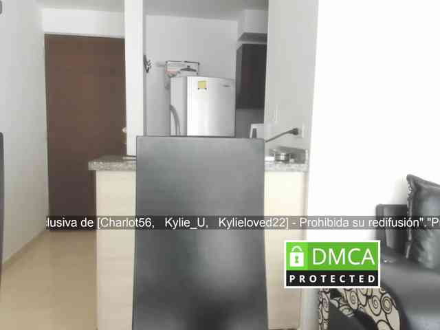 kylieloved22 webcam