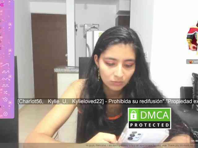 kylieloved22 webcam