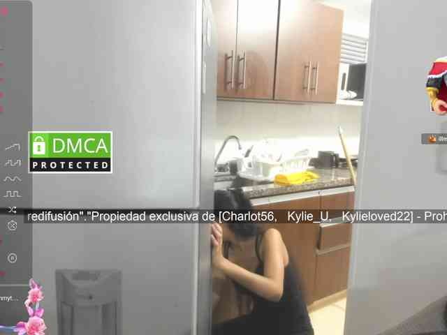kylieloved22 webcam