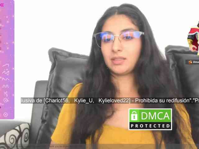 kylieloved22 webcam