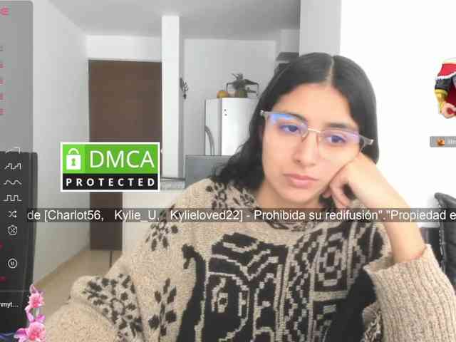 kylieloved22 webcam