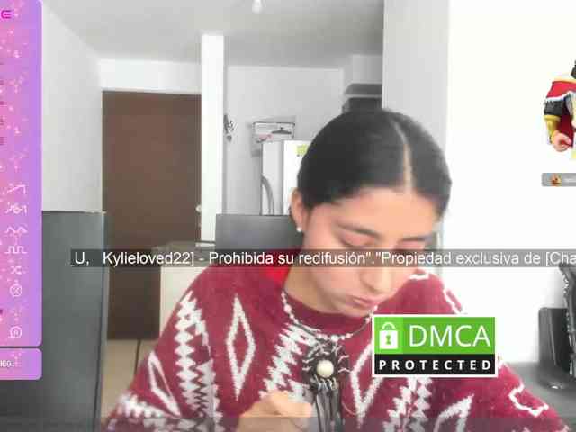kylieloved22 webcam