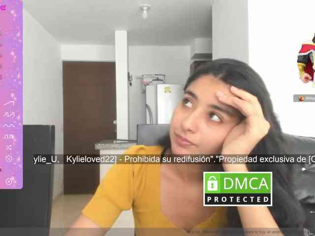 kylieloved22 webcam