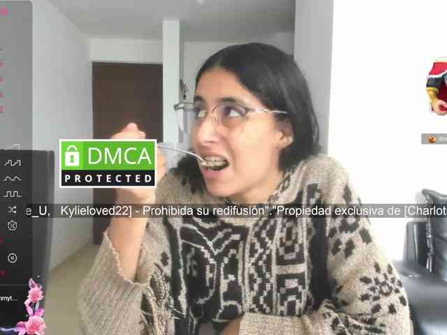 kylieloved22 webcam