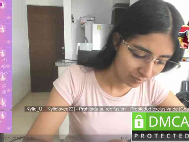 kylieloved22 webcam
