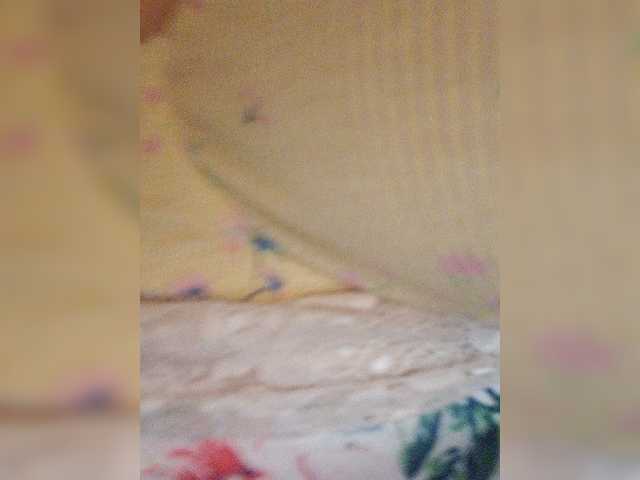 Lizzy2002 live cam on BongaCams