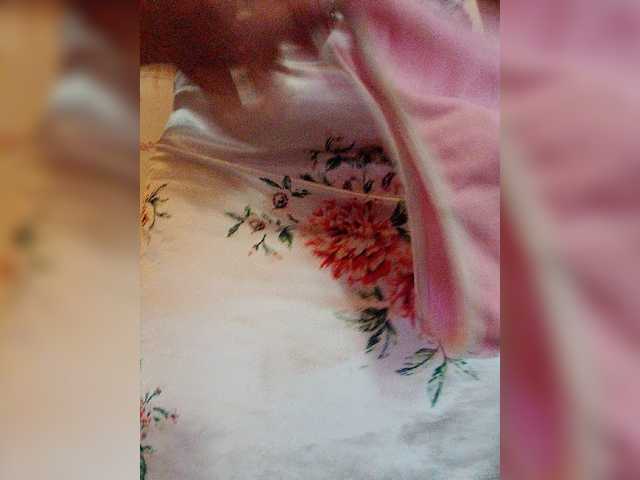 Lizzy2002 live cam on BongaCams