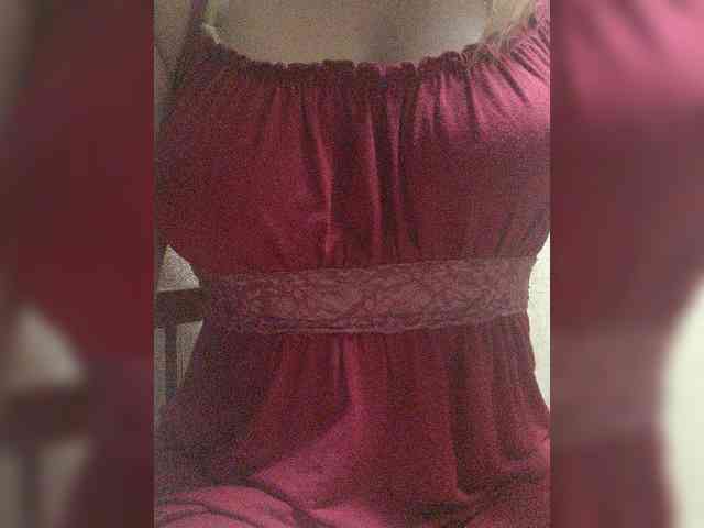 LIZISAHAROK webcam