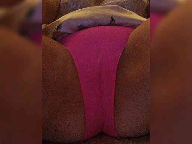 LIZISAHAROK webcam