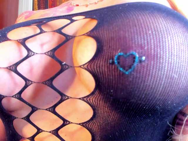 NikkaHotX's BongaCams show and profile