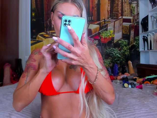 NikkaHotX live cam on BongaCams