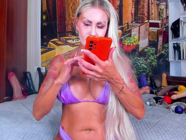 NikkaHotX live cam on BongaCams