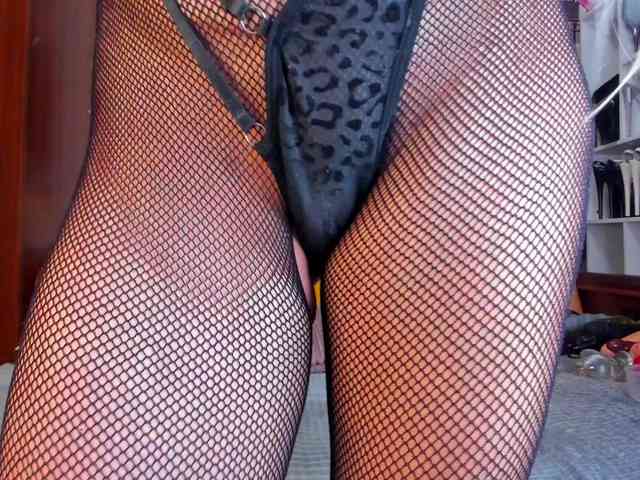 NikkaHotX webcam