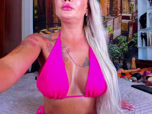 NikkaHotX Sex Cam Show