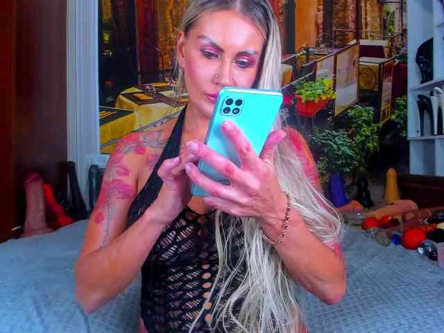 NikkaHotX webcam