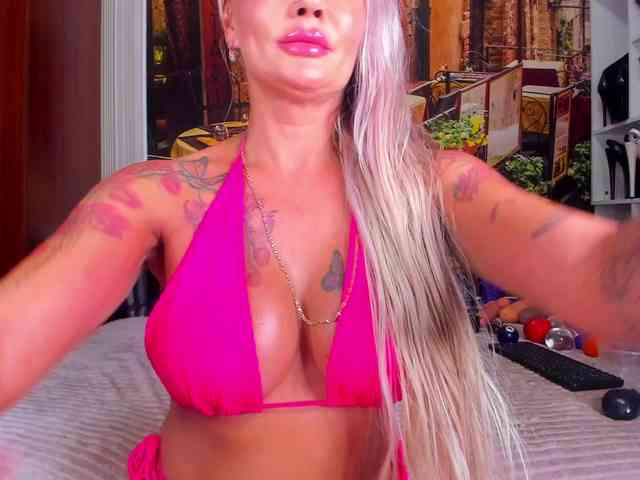 NikkaHotX webcam