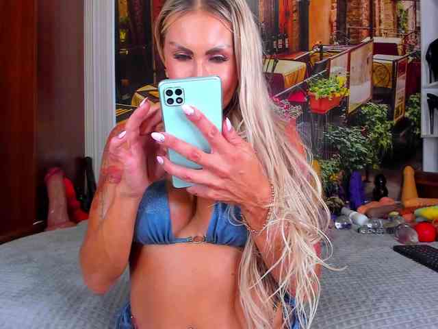 NikkaHotX webcam