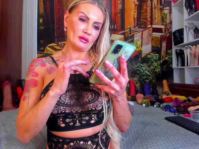 NikkaHotX webcam