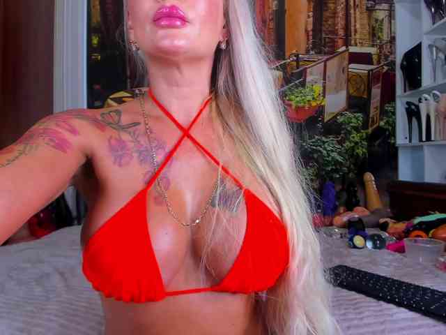 NikkaHotX webcam