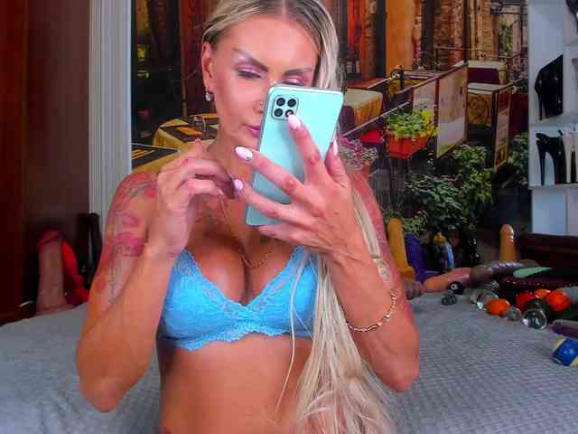 NikkaHotX webcam