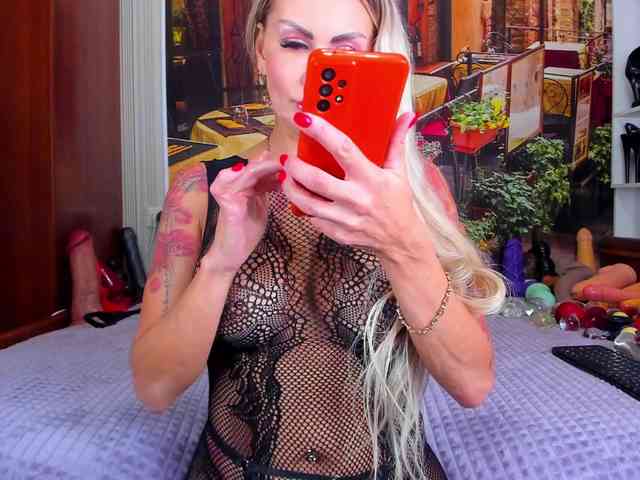 NikkaHotX webcam
