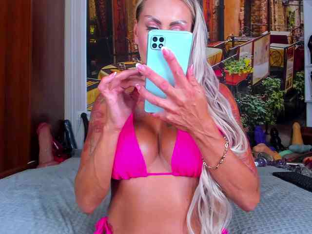 NikkaHotX webcam