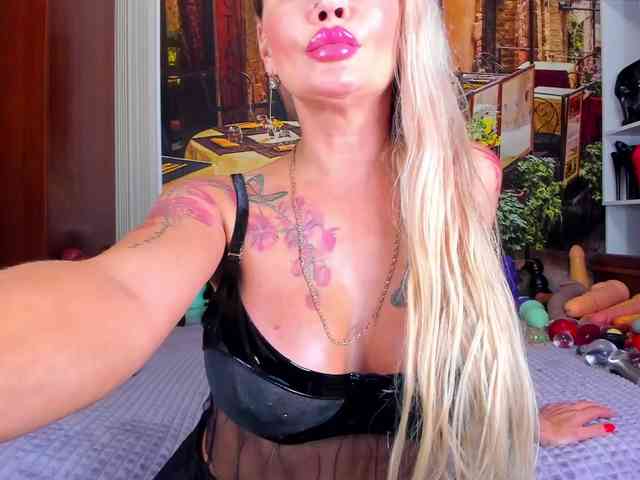 NikkaHotX webcam