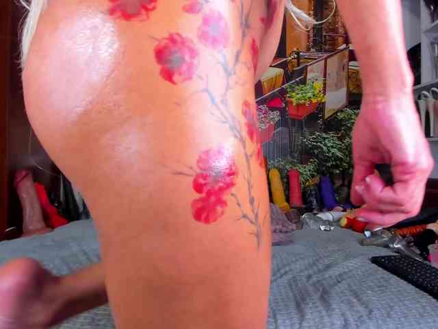 NikkaHotX webcam