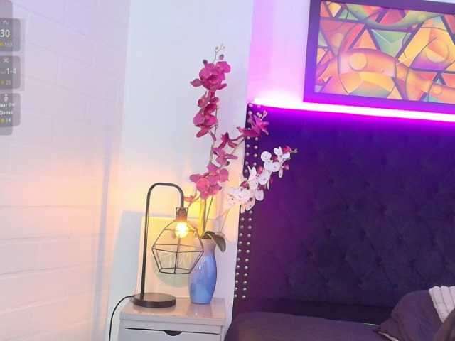 MilfSharoon live cam on BongaCams