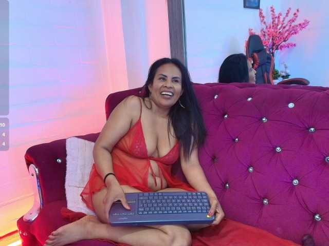 MilfSharoon live cam on BongaCams