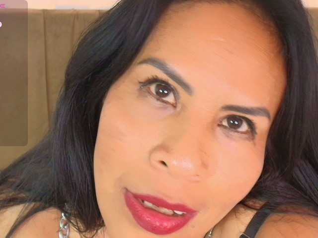 MilfSharoon live cam