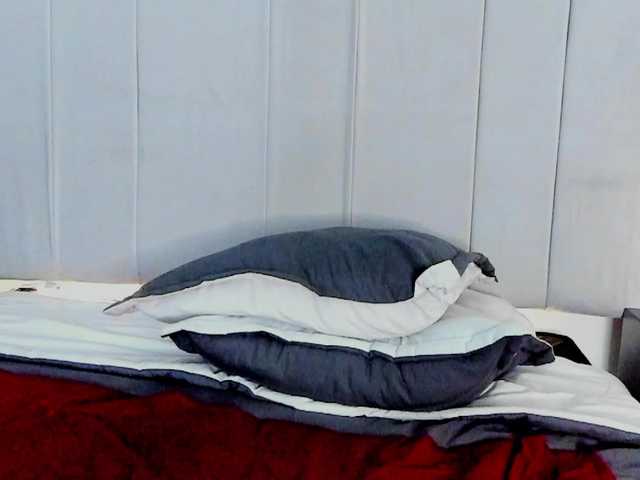 MilfSharoon's BongaCams show and profile