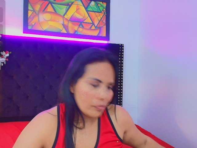 MilfSharoon live cam on BongaCams