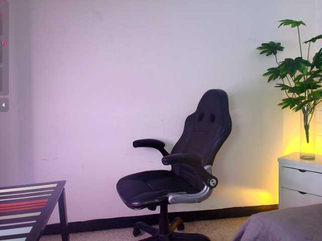 MilfSharoon live cam on BongaCams