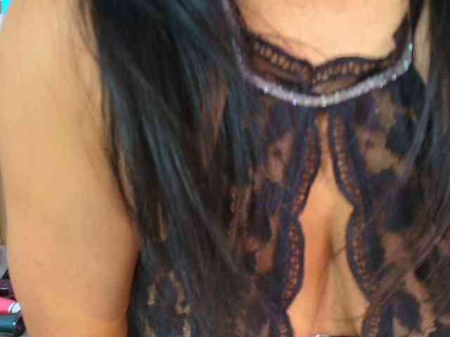 MilfSharoon webcam