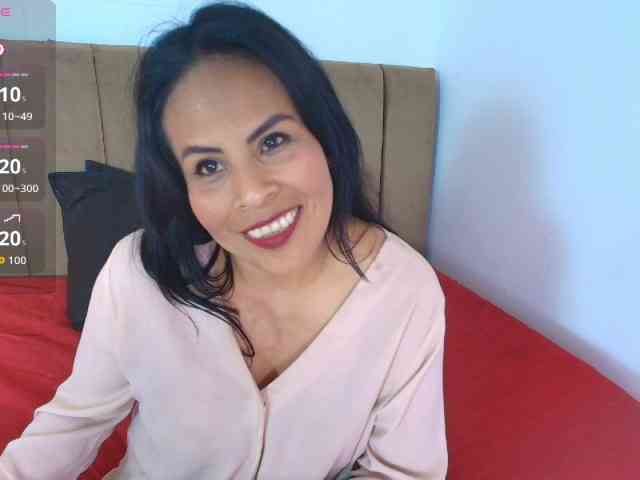 MilfSharoon webcam