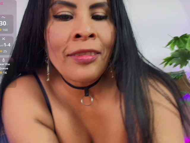 MilfSharoon webcam