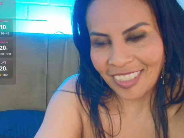MilfSharoon webcam