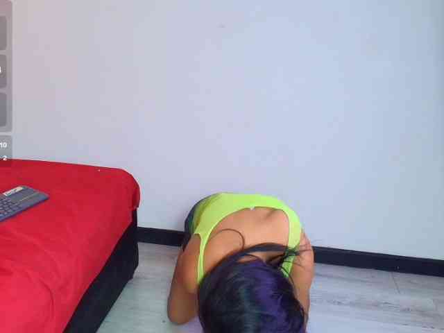MilfSharoon webcam