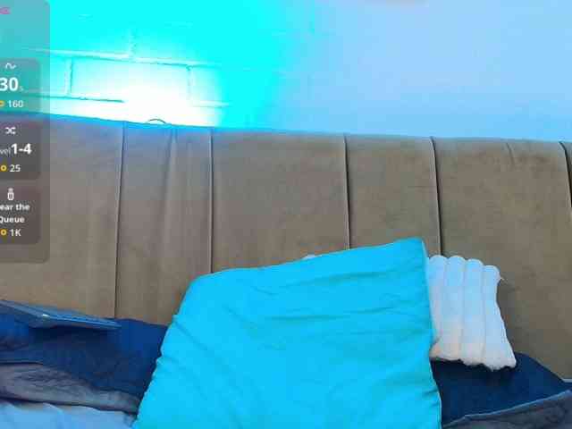 MilfSharoon webcam