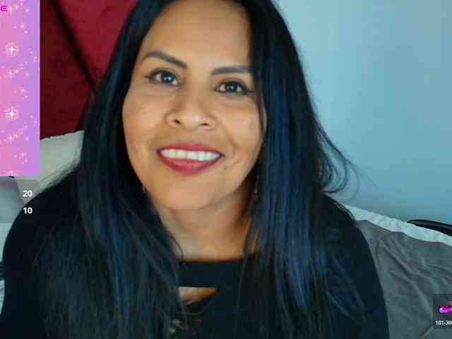 MilfSharoon webcam