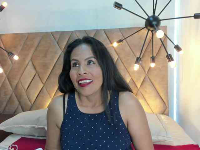 MilfSharoon webcam