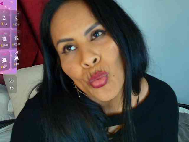 MilfSharoon webcam