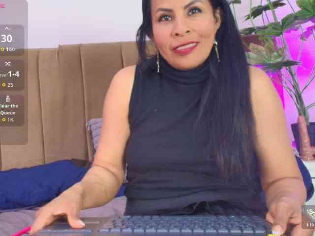 MilfSharoon webcam