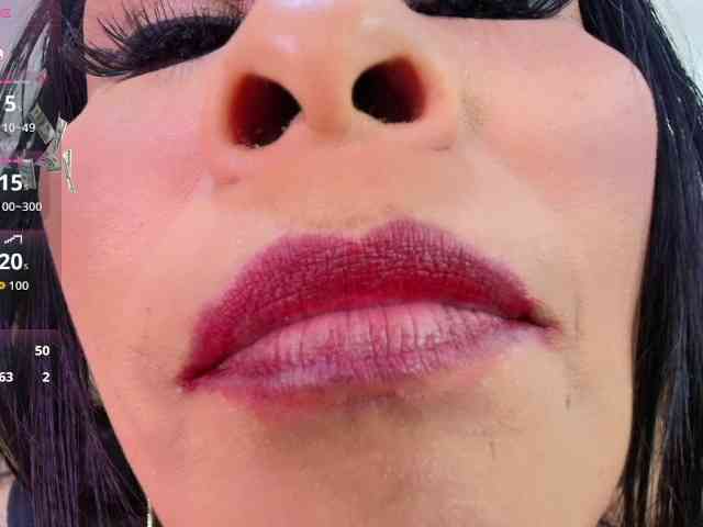 MilfSharoon webcam