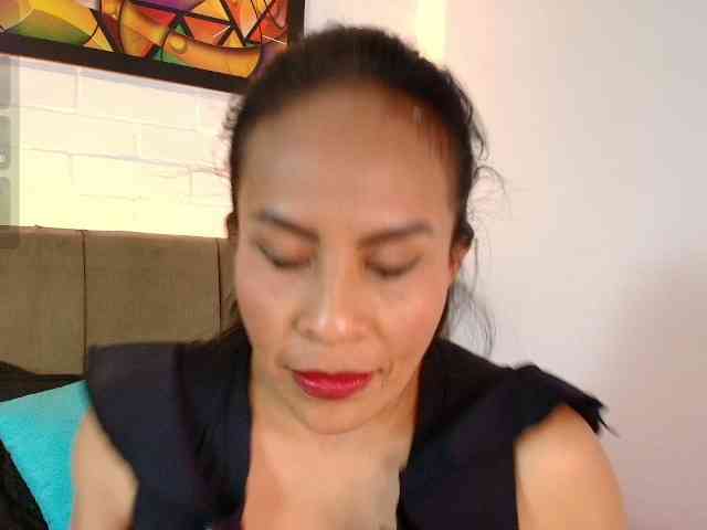 MilfSharoon webcam