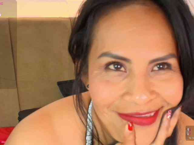 MilfSharoon webcam