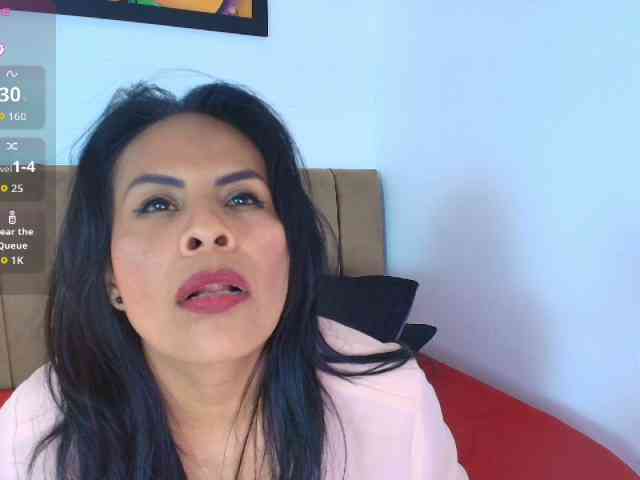 MilfSharoon webcam